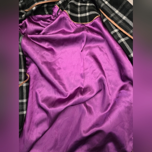 MARIO SERRANI Black, Grey Plaid Wrap Coat, Attached Scarf.Purple Silky Lining.8 - Picture 12 of 15